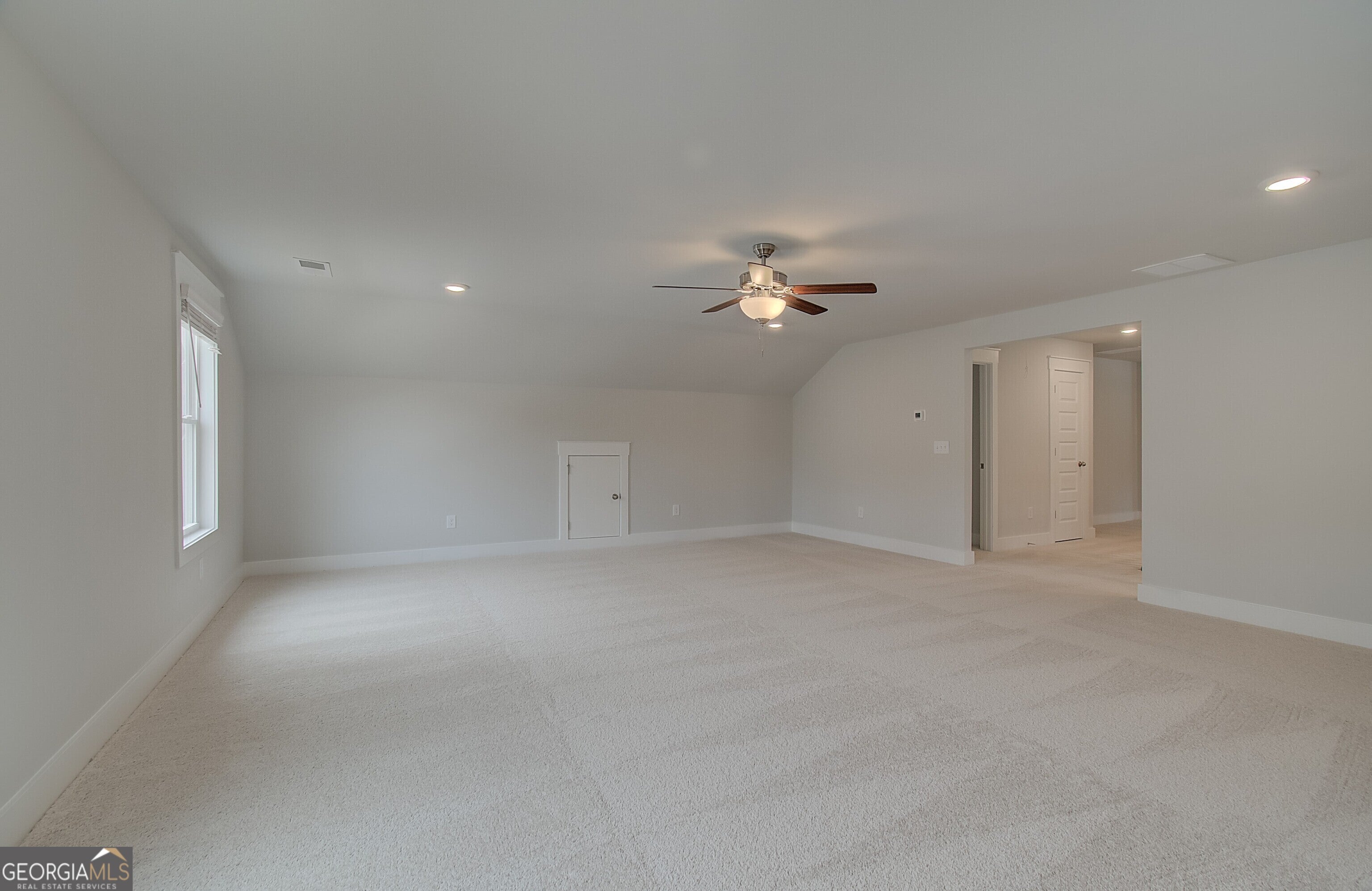 Senoia, Georgia, 30276, United States, 4 Bedrooms Bedrooms, ,4 BathroomsBathrooms,Residential,For Sale,2008995