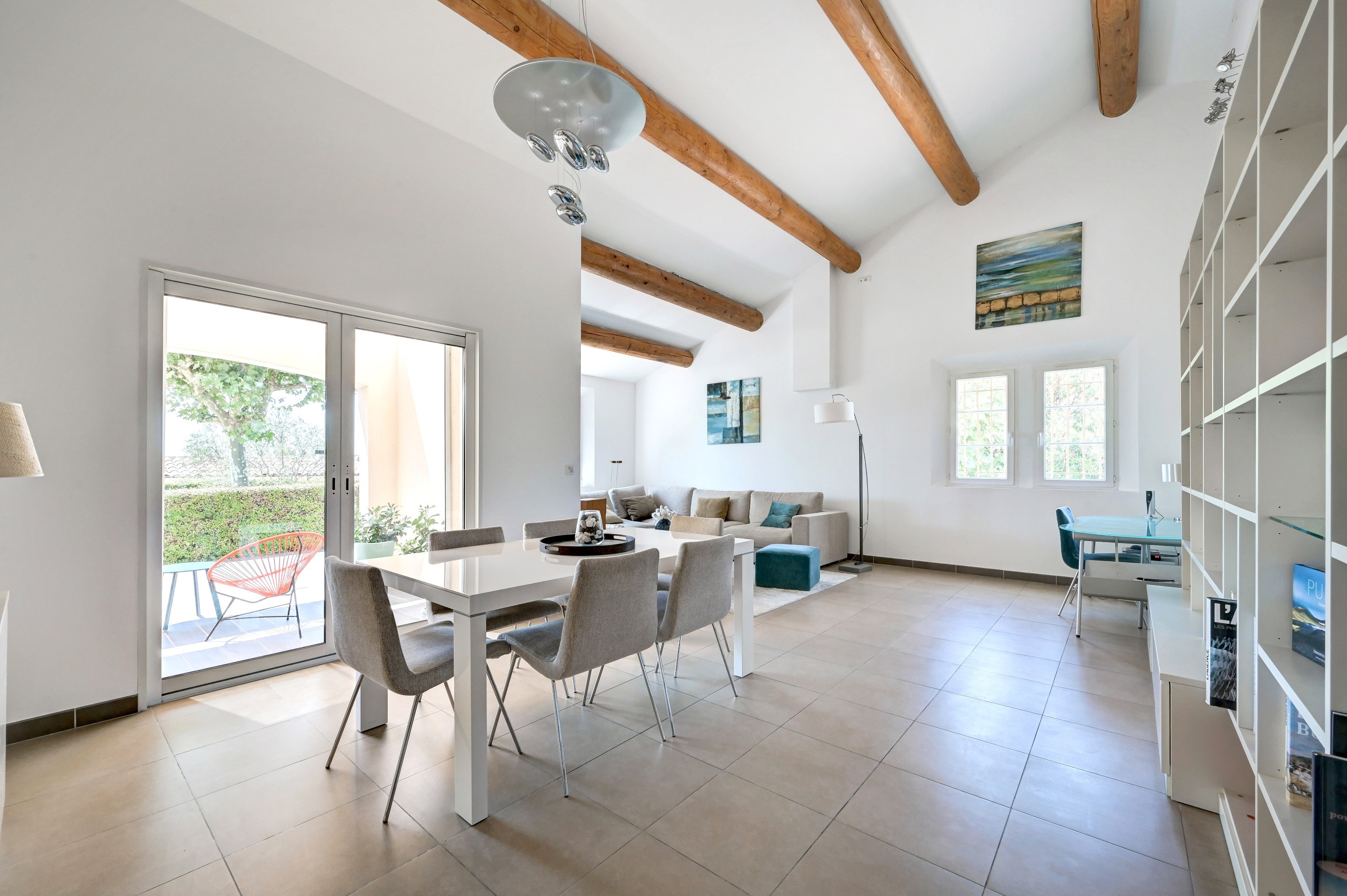  Eguilles – residential area – light-filled house – high-quality finishes - 物件實景
