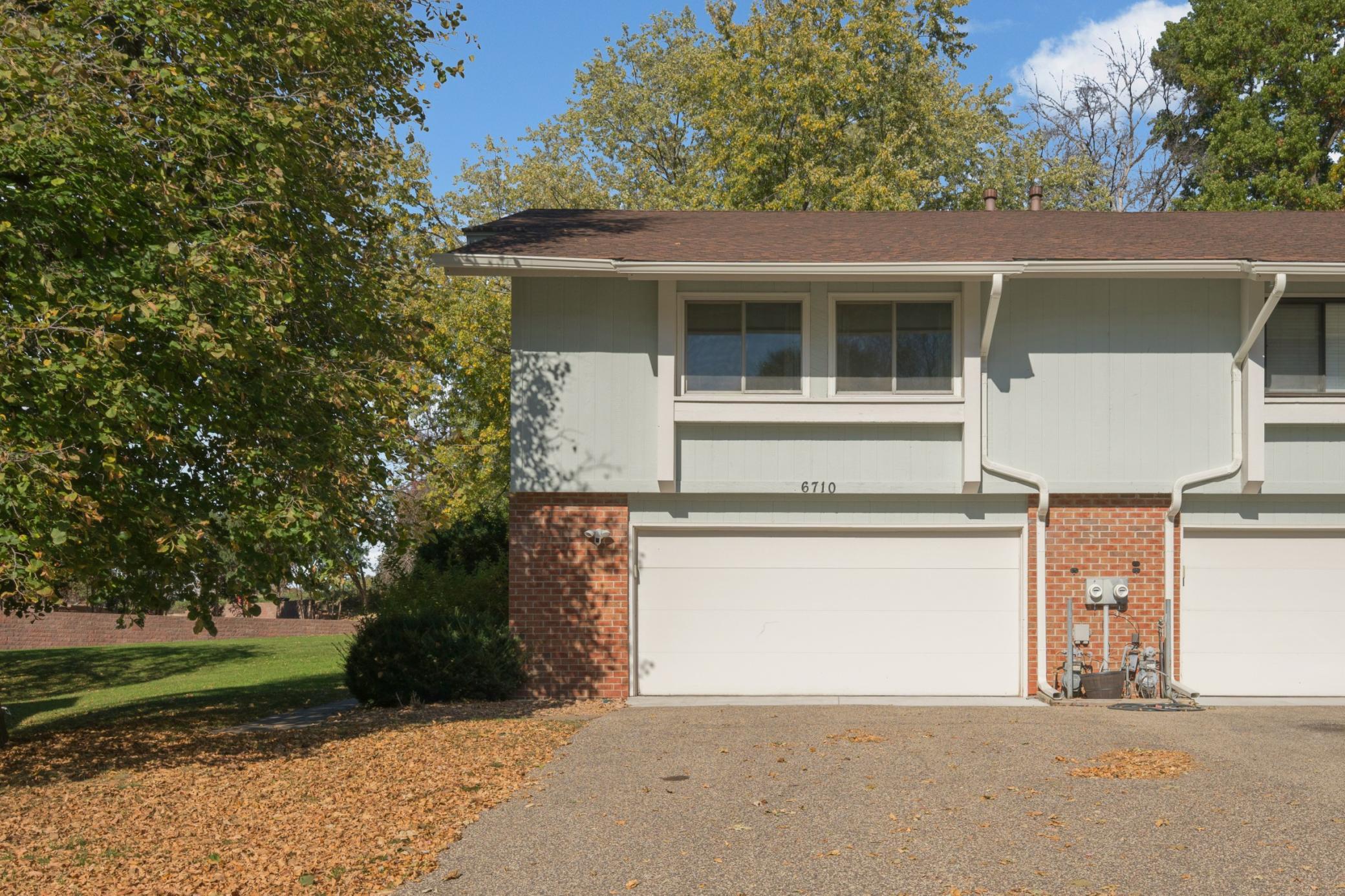 Buckingham Bay , Saint Paul, MN 55125
