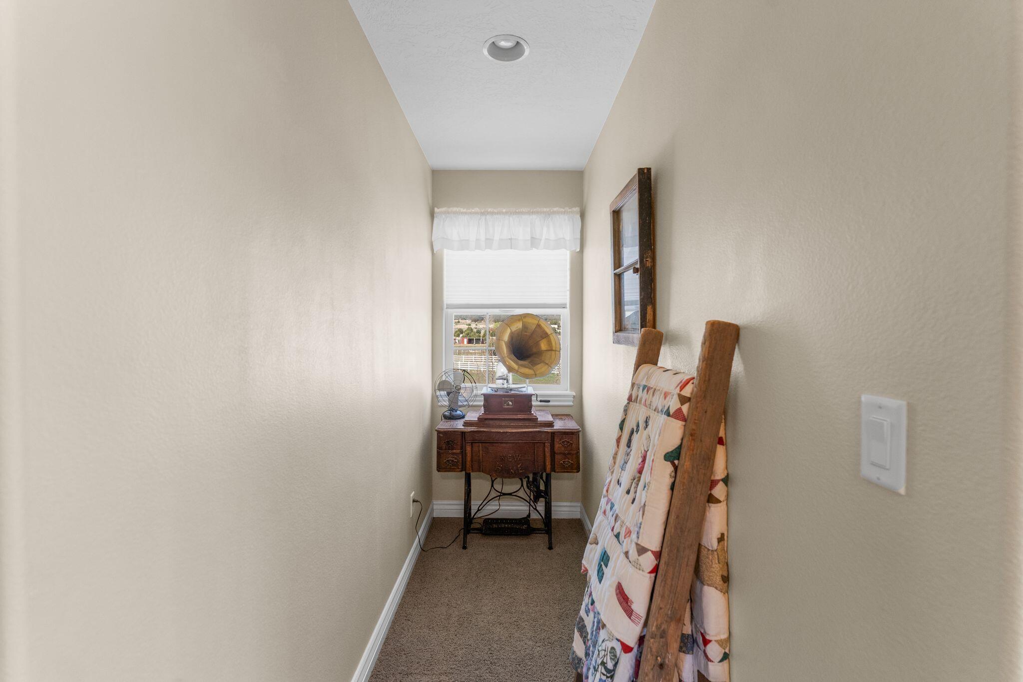 New Harmony, Utah, 84757, United States, 4 Bedrooms Bedrooms, ,4 BathroomsBathrooms,Residential,For Sale,1763524