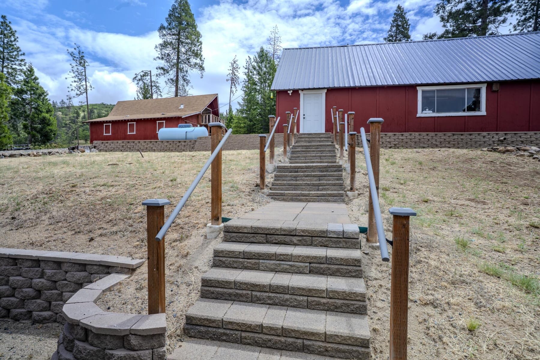  1969 Colestin Road Ashland, OR 97520 - 物件實景