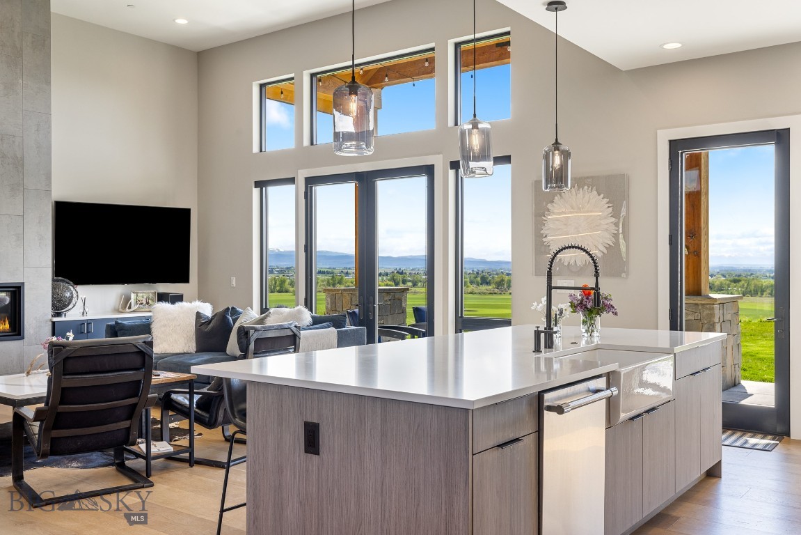 Bozeman, Montana, 59715, United States, 5 Bedrooms Bedrooms, ,5 BathroomsBathrooms,Residential,For Sale,1838122