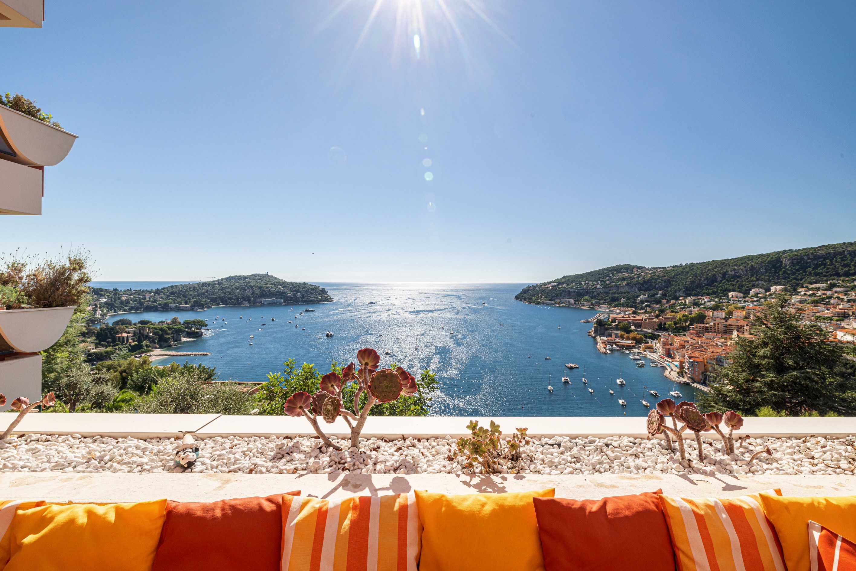  3-room apartment for sale in Villefranche-sur-Mer with panoramic sea views, Gol… - 物件實景