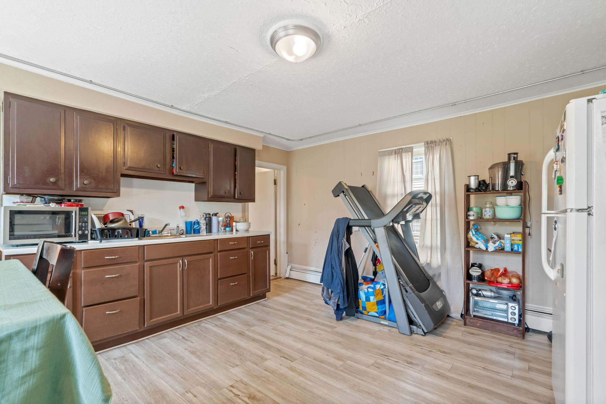 Biddeford, Maine, 04005, United States, ,3 BathroomsBathrooms,Residential,For Sale,1977018