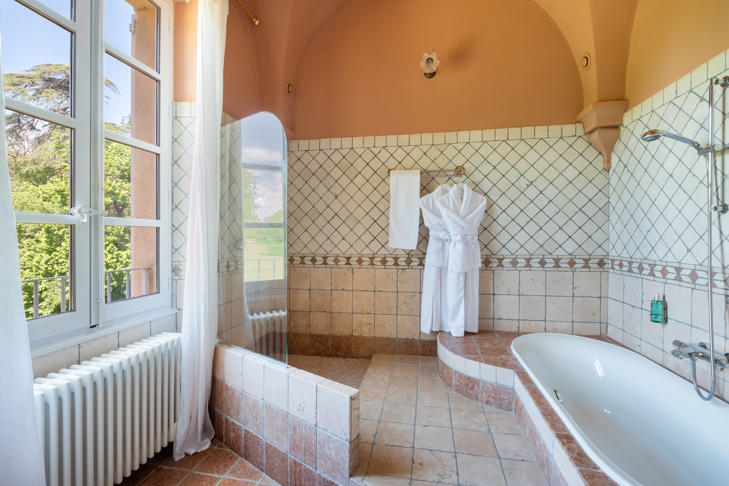  Pézenas 17TH-Century Chateau  Exceptional Estate & Hospitality Opportunity - 物件實景