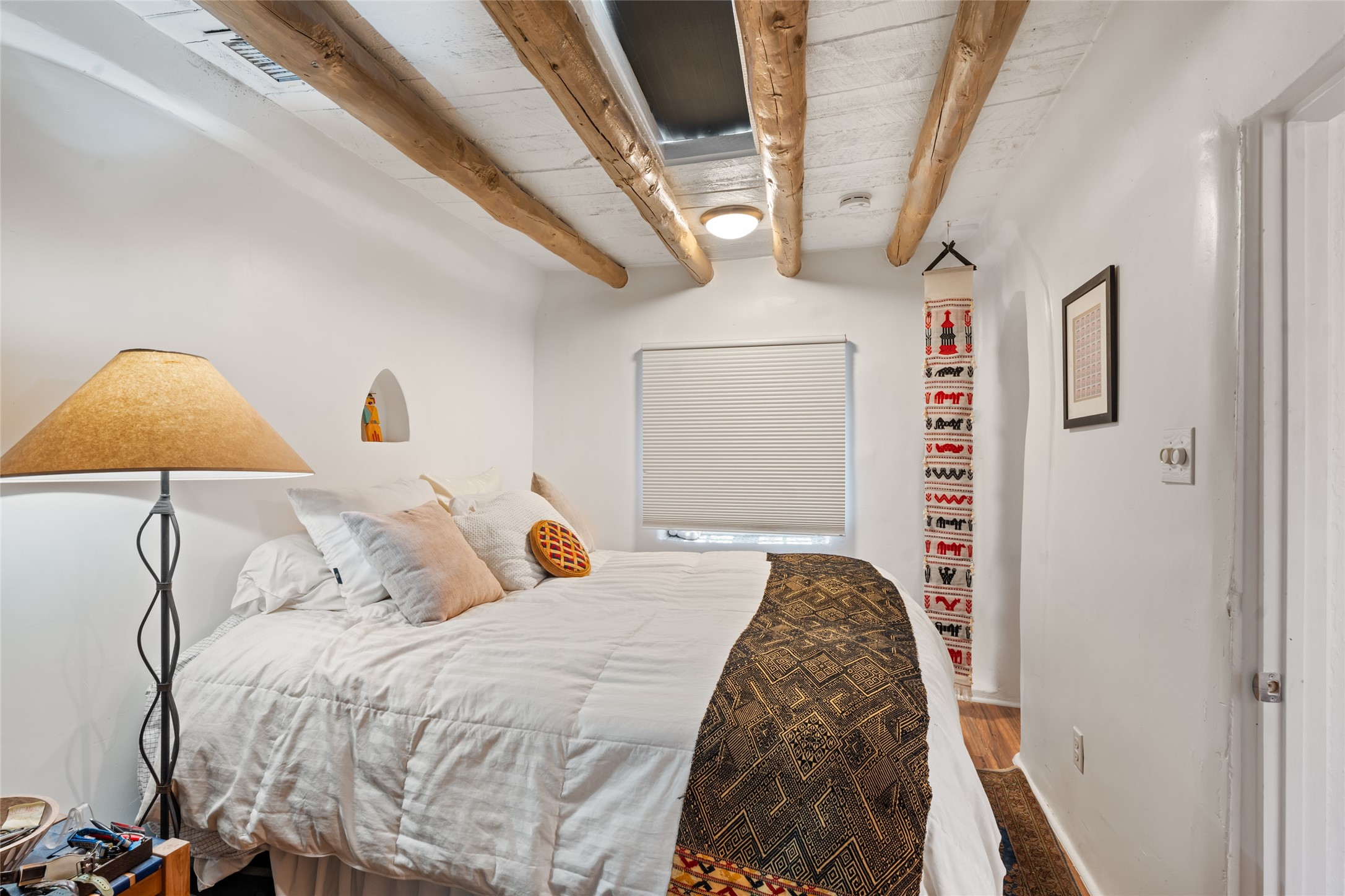  868 E Alameda Street - 物件實景