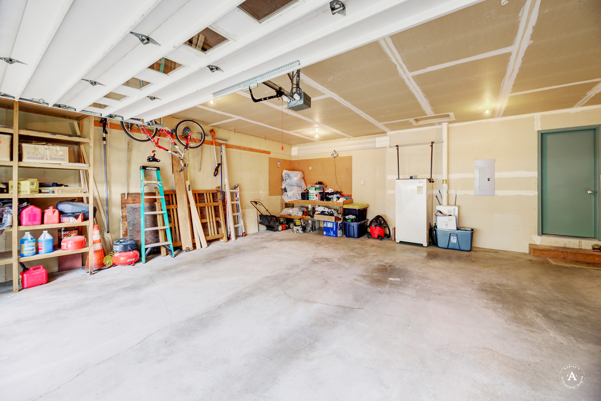 Helena, Montana, 59601, United States, 5 Bedrooms Bedrooms, ,4 BathroomsBathrooms,Residential,For Sale,1974729