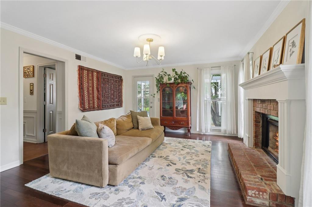 Marietta, Georgia, 30062, United States, 4 Bedrooms Bedrooms, ,3 BathroomsBathrooms,Residential,For Sale,1905534