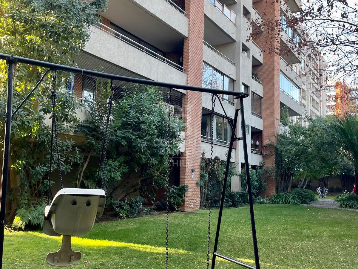 Las Condes, Chile, 3 Bedrooms Bedrooms, ,2 BathroomsBathrooms,Residential,For Sale,1891427