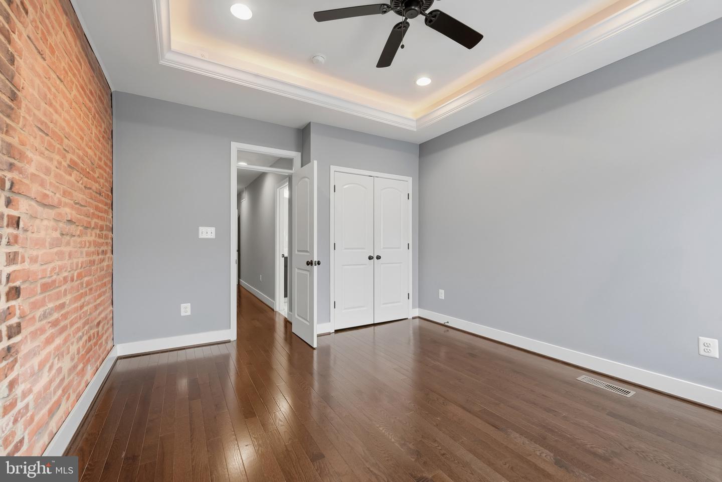 Baltimore, Maryland, 21224, United States, 5 Bedrooms Bedrooms, ,3 BathroomsBathrooms,Residential,For Sale,1999836