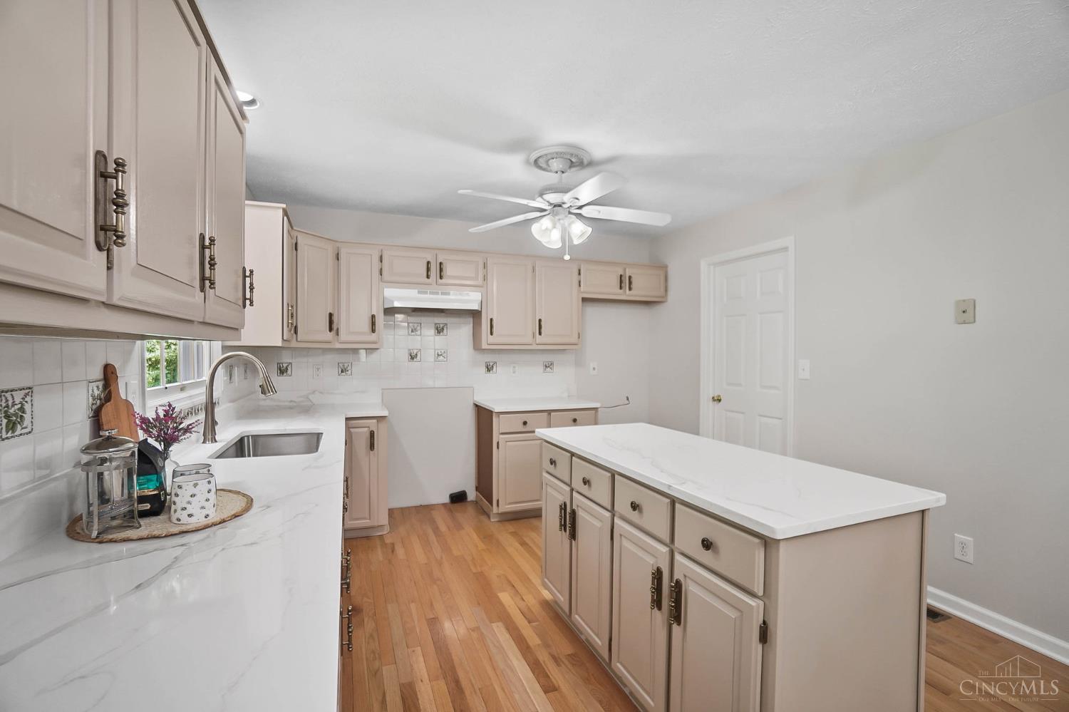 Union Twp, Ohio, 45036, United States, 3 Bedrooms Bedrooms, ,3 BathroomsBathrooms,Residential,For Sale,1848565