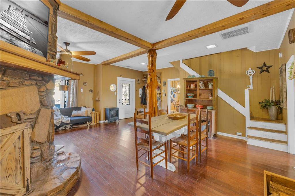 Jasper, Georgia, 30143, United States, 4 Bedrooms Bedrooms, ,2 BathroomsBathrooms,Residential,For Sale,1982973