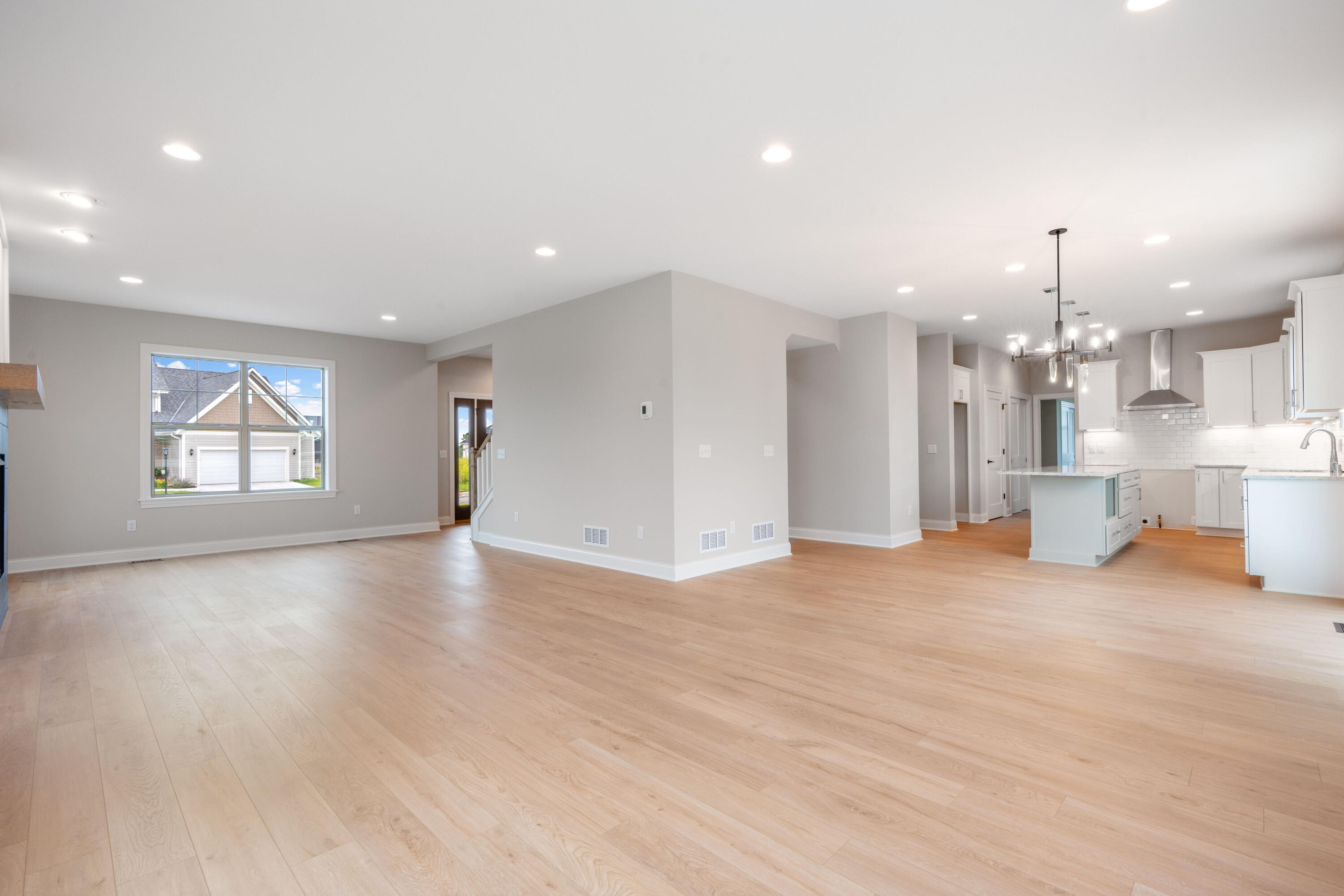 Menomonee Falls, Wisconsin, 53051, United States, 5 Bedrooms Bedrooms, ,4 BathroomsBathrooms,Residential,For Sale,1940201