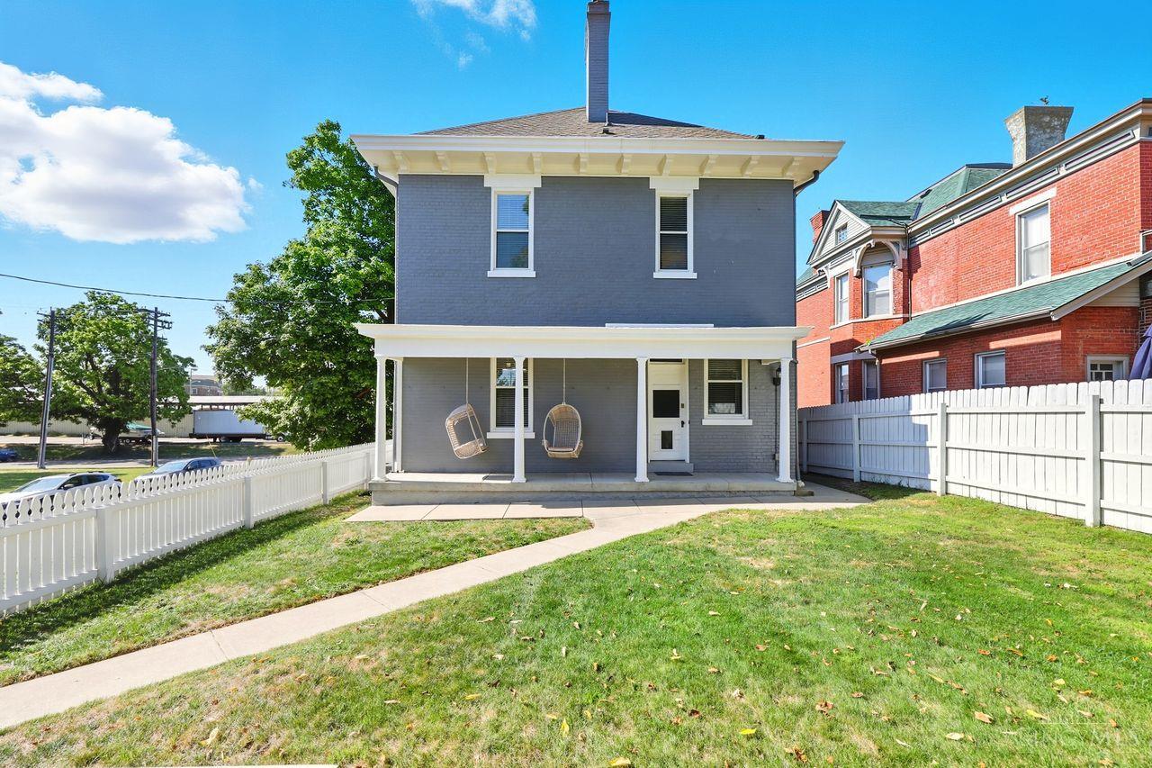 Norwood, Ohio, 45212, United States, 5 Bedrooms Bedrooms, ,5 BathroomsBathrooms,Residential,For Sale,1948609