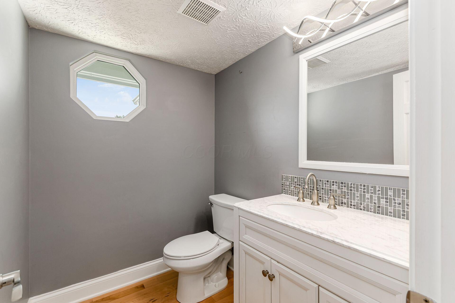 Columbus, Ohio, 43221, United States, 4 Bedrooms Bedrooms, ,4 BathroomsBathrooms,Residential,For Sale,1902021