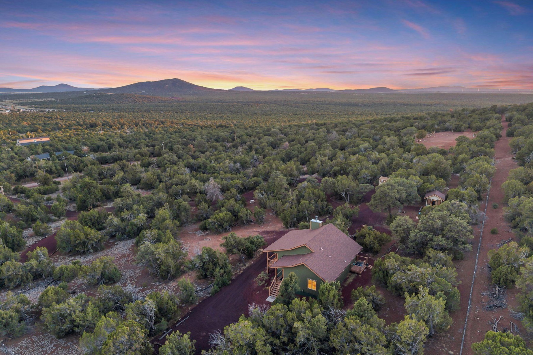  1249 E Chaparral Rd ¦ Williams, AZ - 物件實景