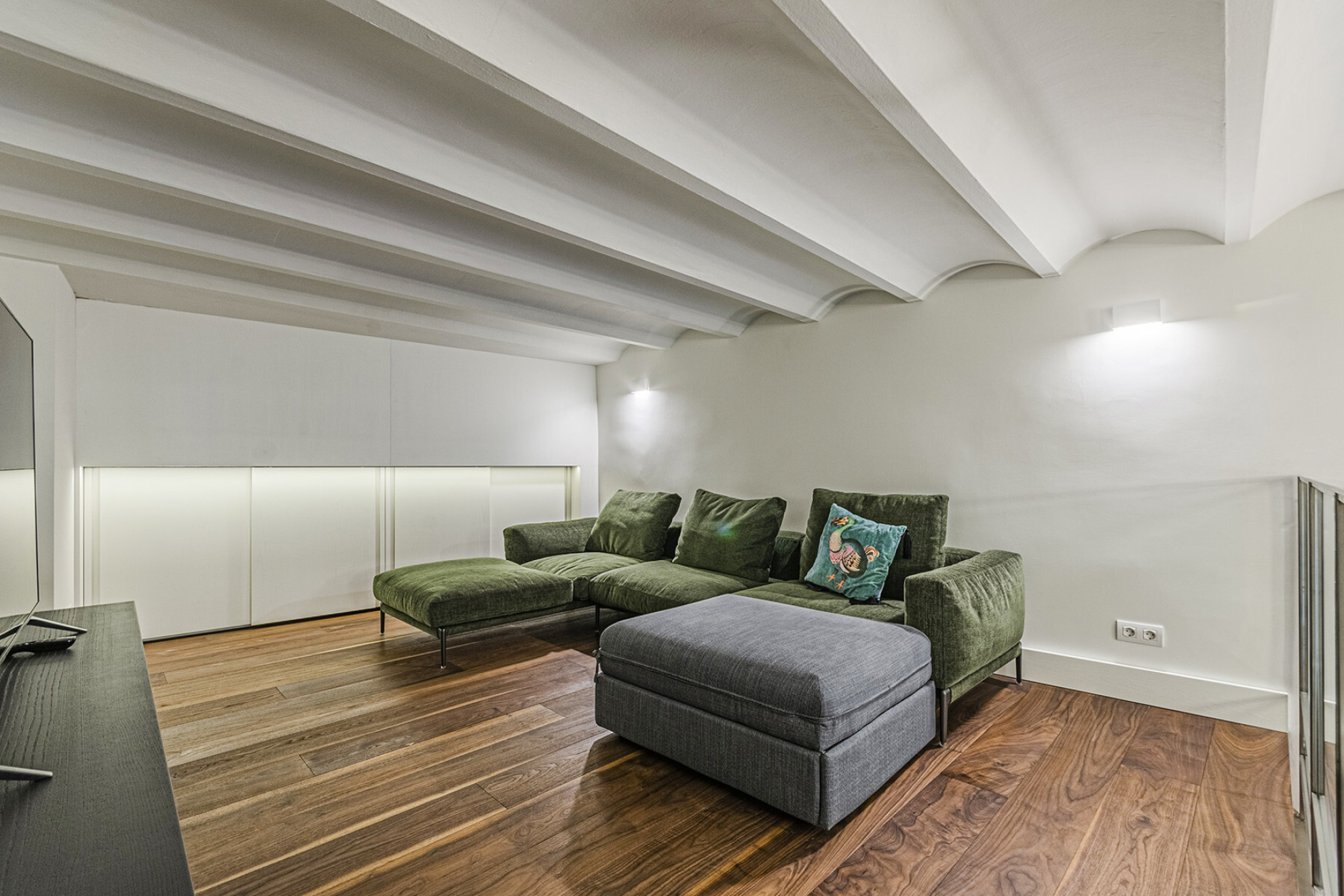  Authentic and medieval apartment with high ceilings in central El Born - 物件實景
