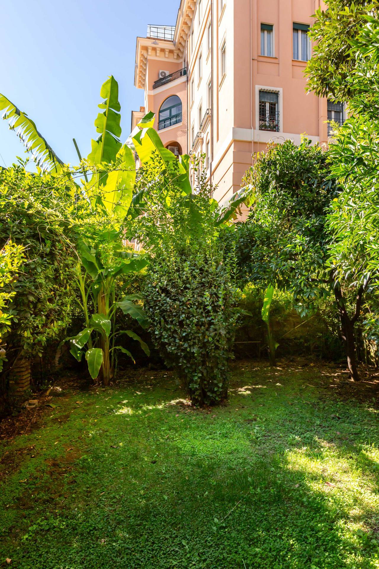 Roma, Roma, 00100, IT, 3 Bedrooms Bedrooms, ,3 BathroomsBathrooms,Residential,For Sale,1989114