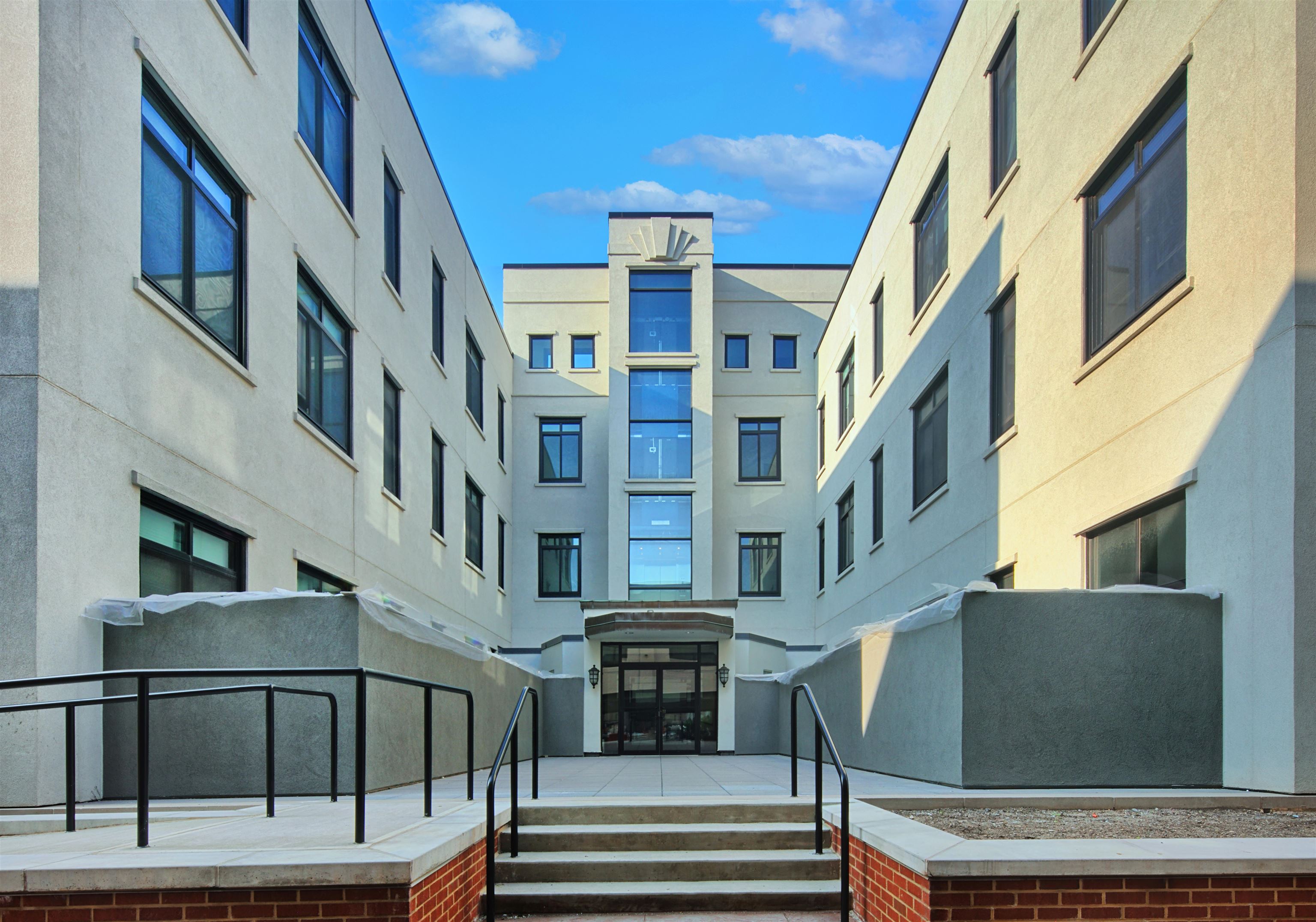 Weehawken, New Jersey, 07086, United States, 1 Bedroom Bedrooms, ,1 BathroomBathrooms,Residential,For Sale,1948382