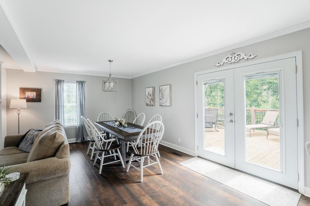 CHATSWORTH, Georgia, 30705, United States, 3 Bedrooms Bedrooms, ,3 BathroomsBathrooms,Residential,For Sale,1965219