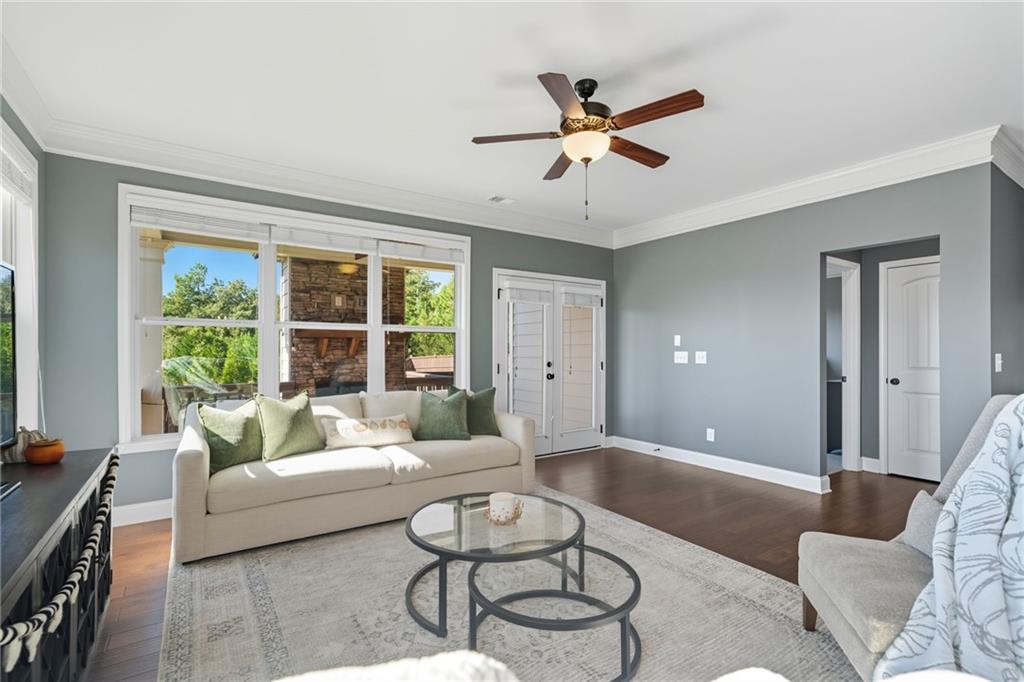 Cumming, Georgia, 30040, United States, 6 Bedrooms Bedrooms, ,5 BathroomsBathrooms,Residential,For Sale,1974767