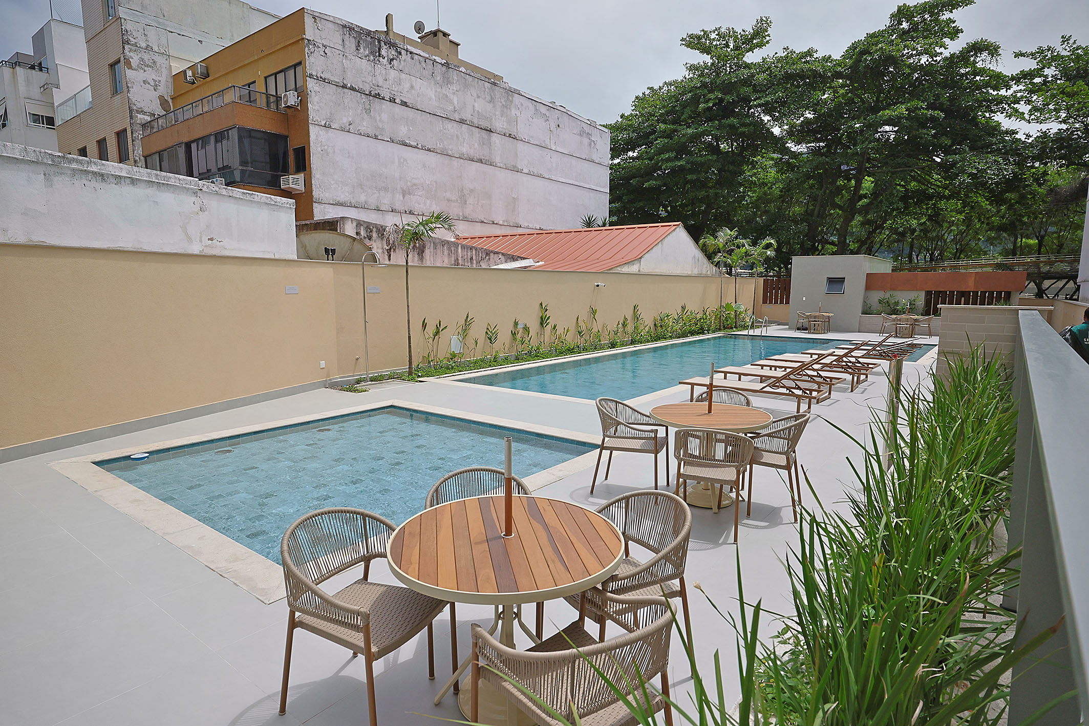 Single-level penthouse with private pool and ocean views in Barra da Tijuca - 物件實景