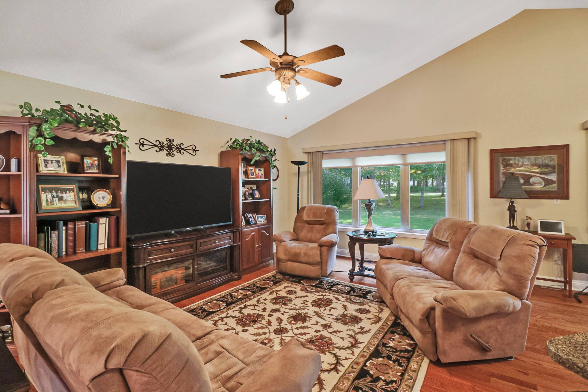 Fairfield Glade, Tennessee, 38558, United States, 3 Bedrooms Bedrooms, ,2 BathroomsBathrooms,Residential,For Sale,1945006