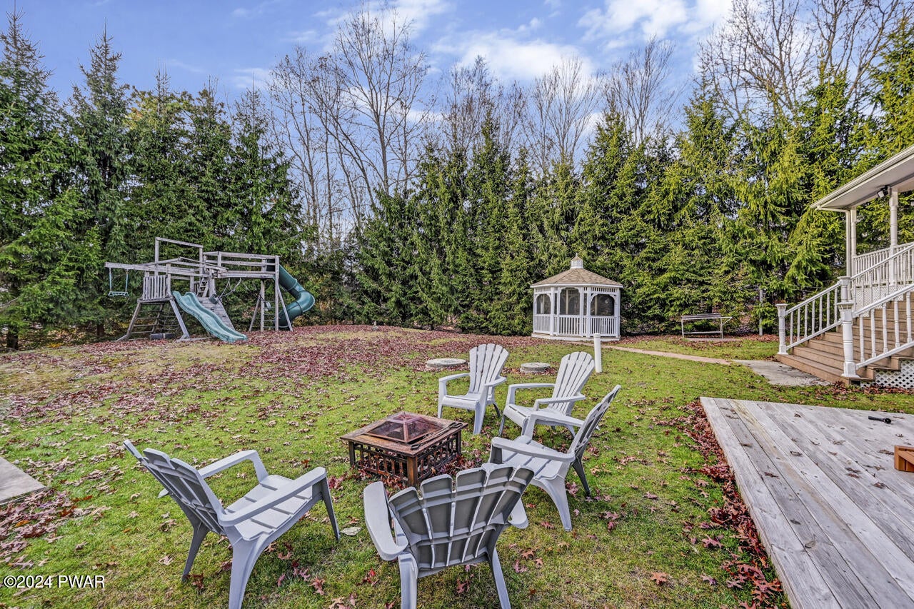 Albrightsville, Pennsylvania, 18210, United States, 4 Bedrooms Bedrooms, ,5 BathroomsBathrooms,Residential,For Sale,1982857