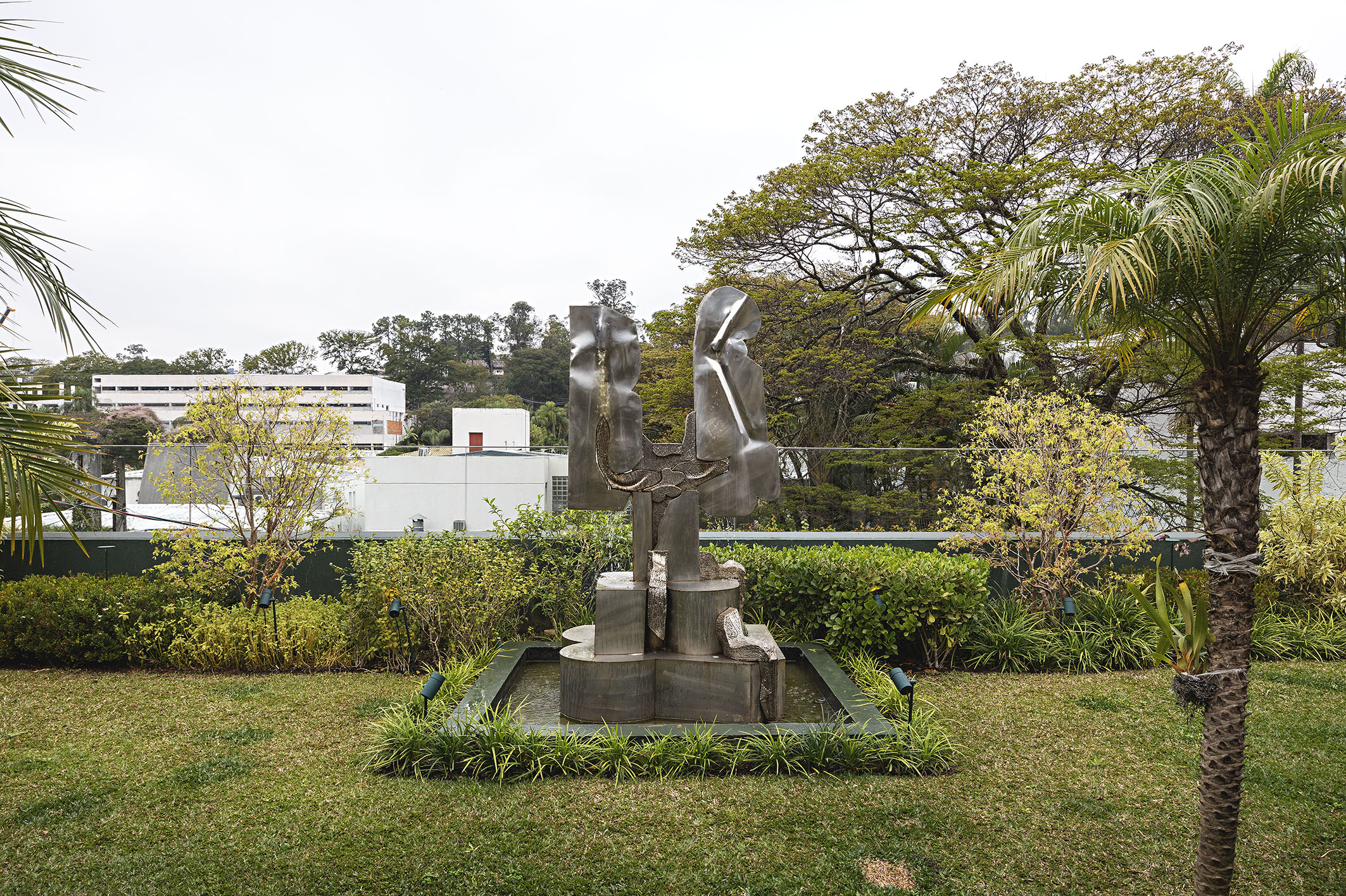  Modernist House in a Prime Location in Morumbi - 物件實景