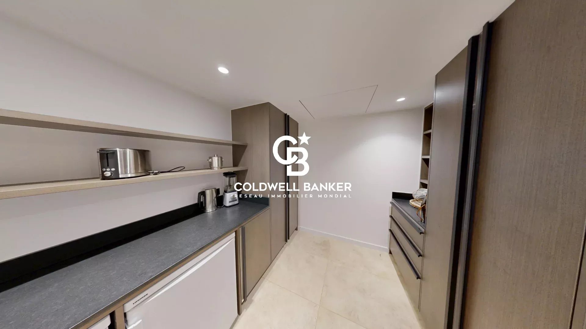 Saint-Barthélemy, Saint Barthelemy, 4 Bedrooms Bedrooms, ,Residential,For Sale,1998117