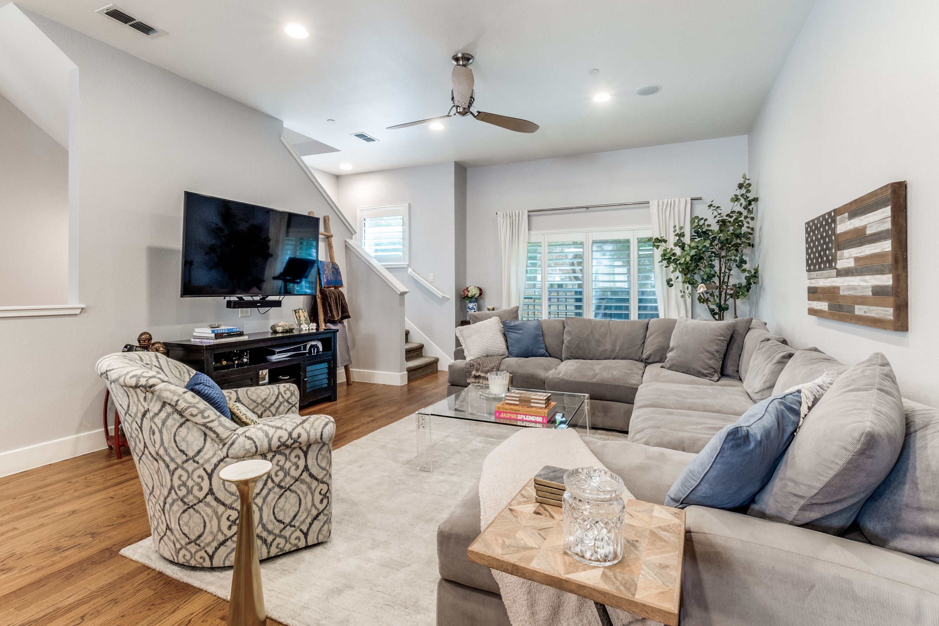  2411 N. Hall Street #31 - 物件實景