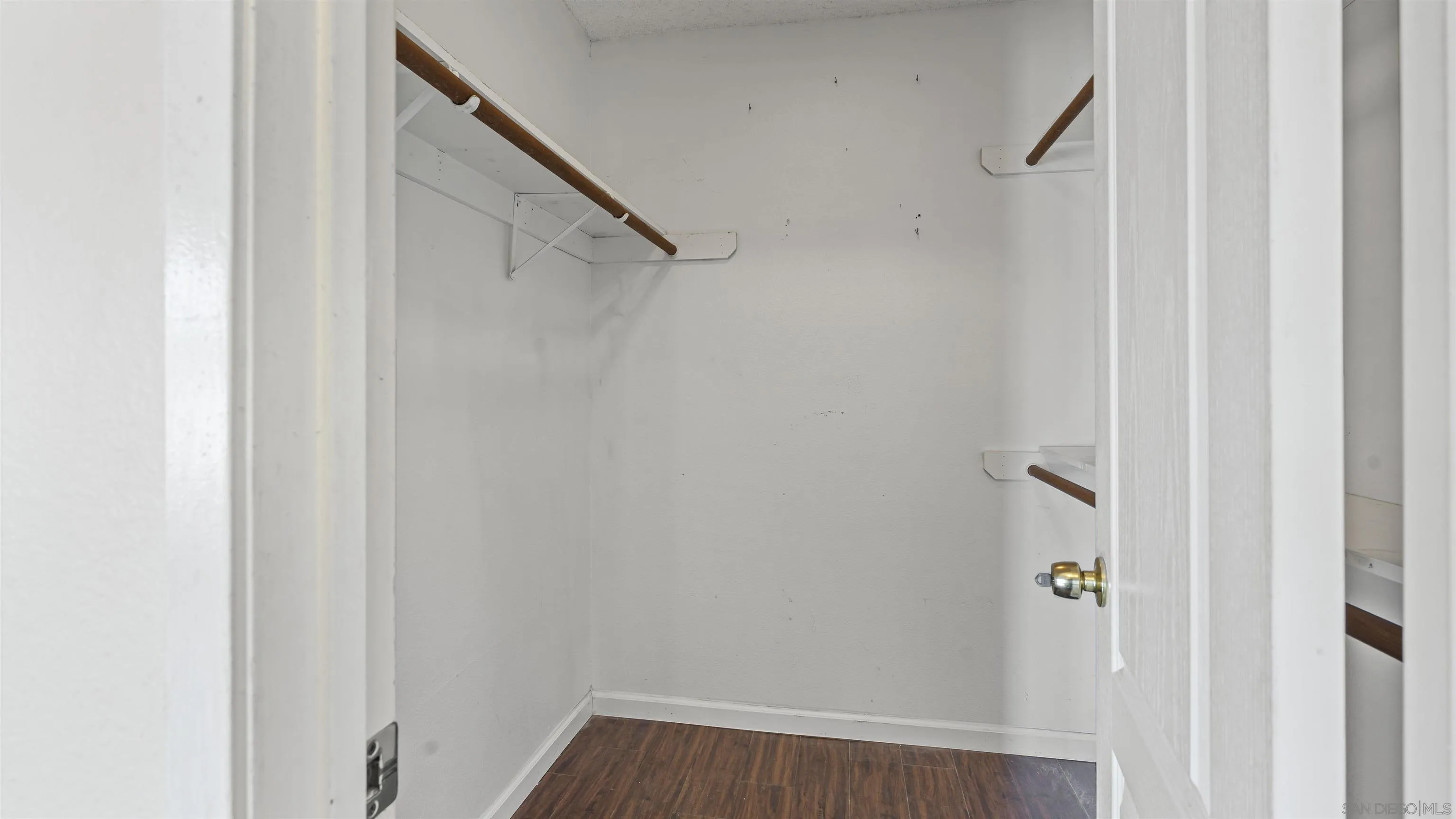 Bonita, California, 91902, United States, 3 Bedrooms Bedrooms, ,3 BathroomsBathrooms,Residential,For Sale,1997307