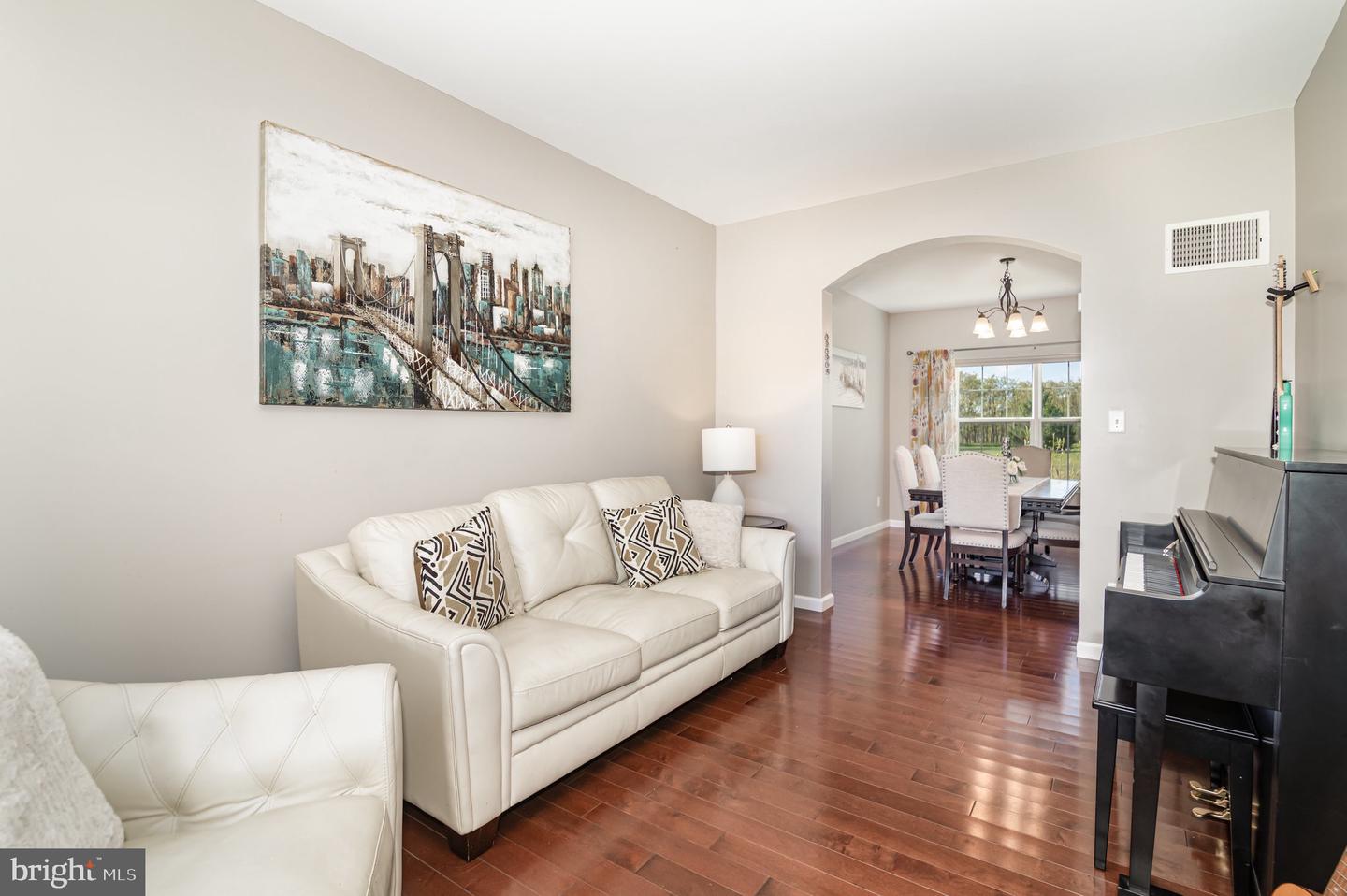 Harrisburg, Pennsylvania, 17112, United States, 4 Bedrooms Bedrooms, ,3 BathroomsBathrooms,Residential,For Sale,1960548