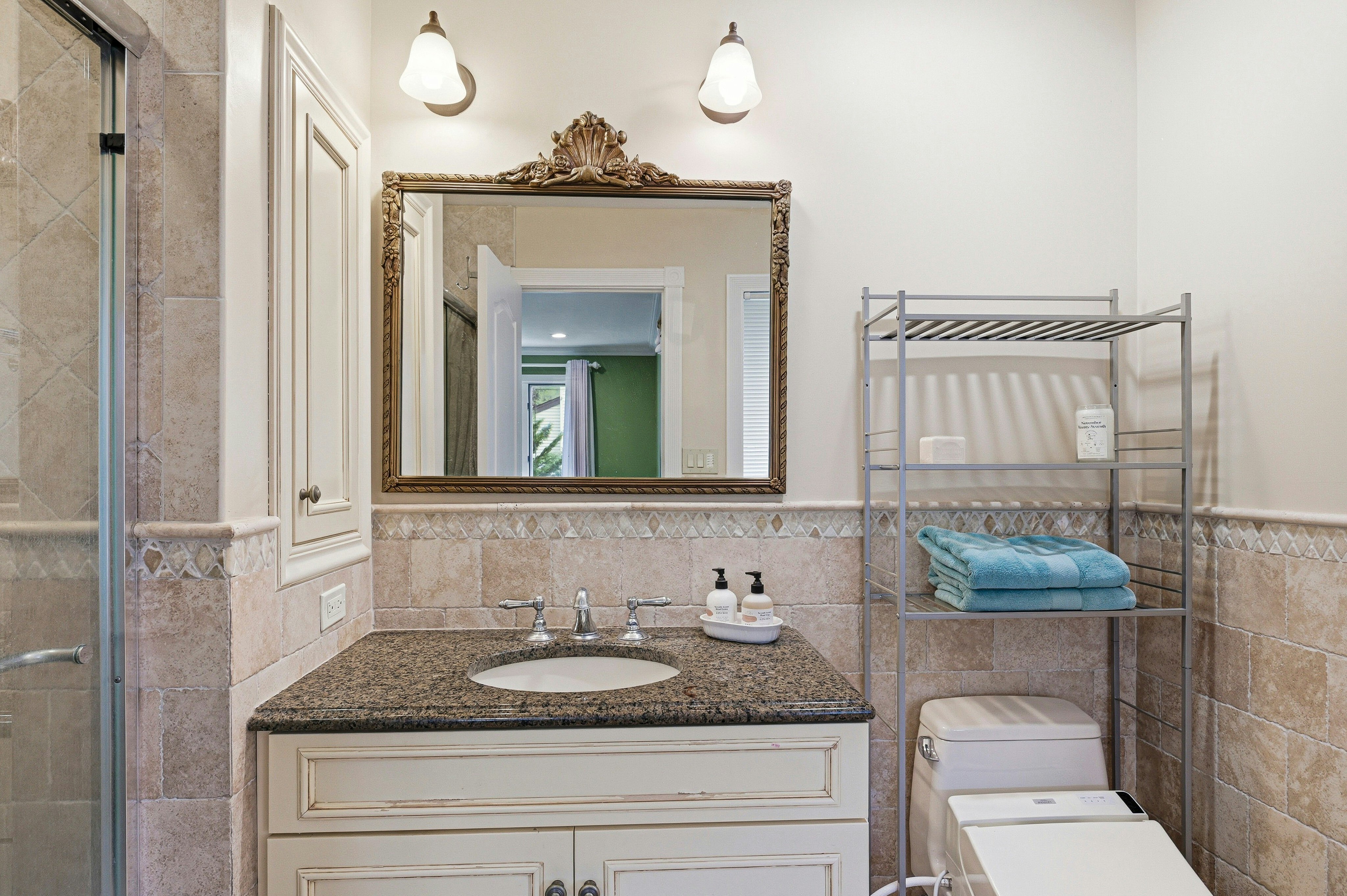  18 Aldgate Drive W, Manhasset, NY 11030 - 物件實景