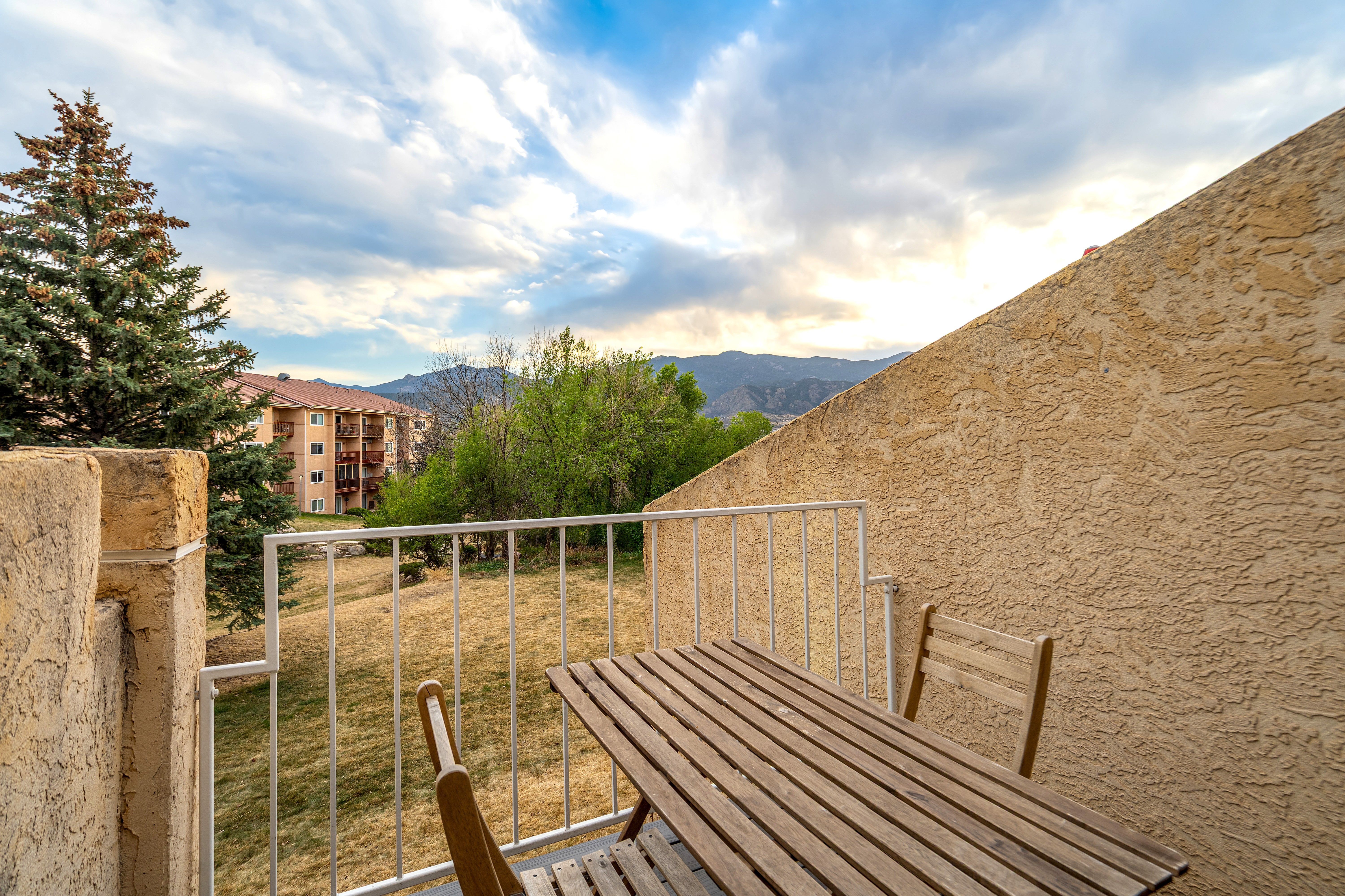  Elevated Westside Style in This Beautifully Refreshed Promontory Point Condo - 物件實景