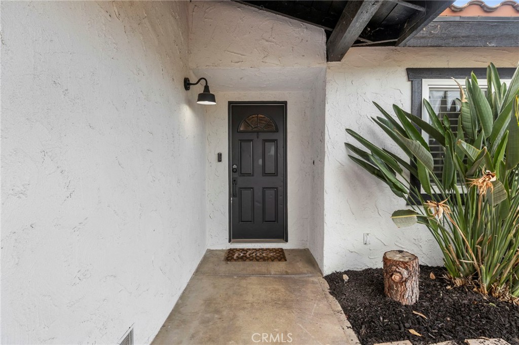 Canyon Lake, California, 92587, United States, 3 Bedrooms Bedrooms, ,2 BathroomsBathrooms,Residential,For Sale,2008860