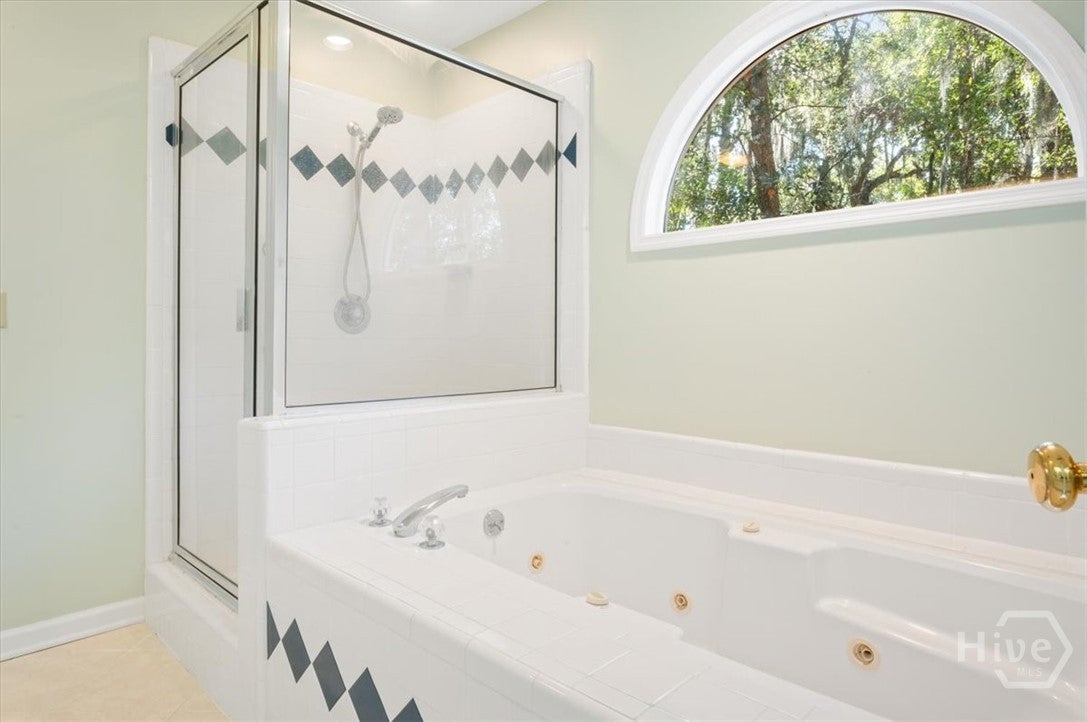 Richmond Hill, Georgia, 31324, United States, 5 Bedrooms Bedrooms, ,4 BathroomsBathrooms,Residential,For Sale,1994368