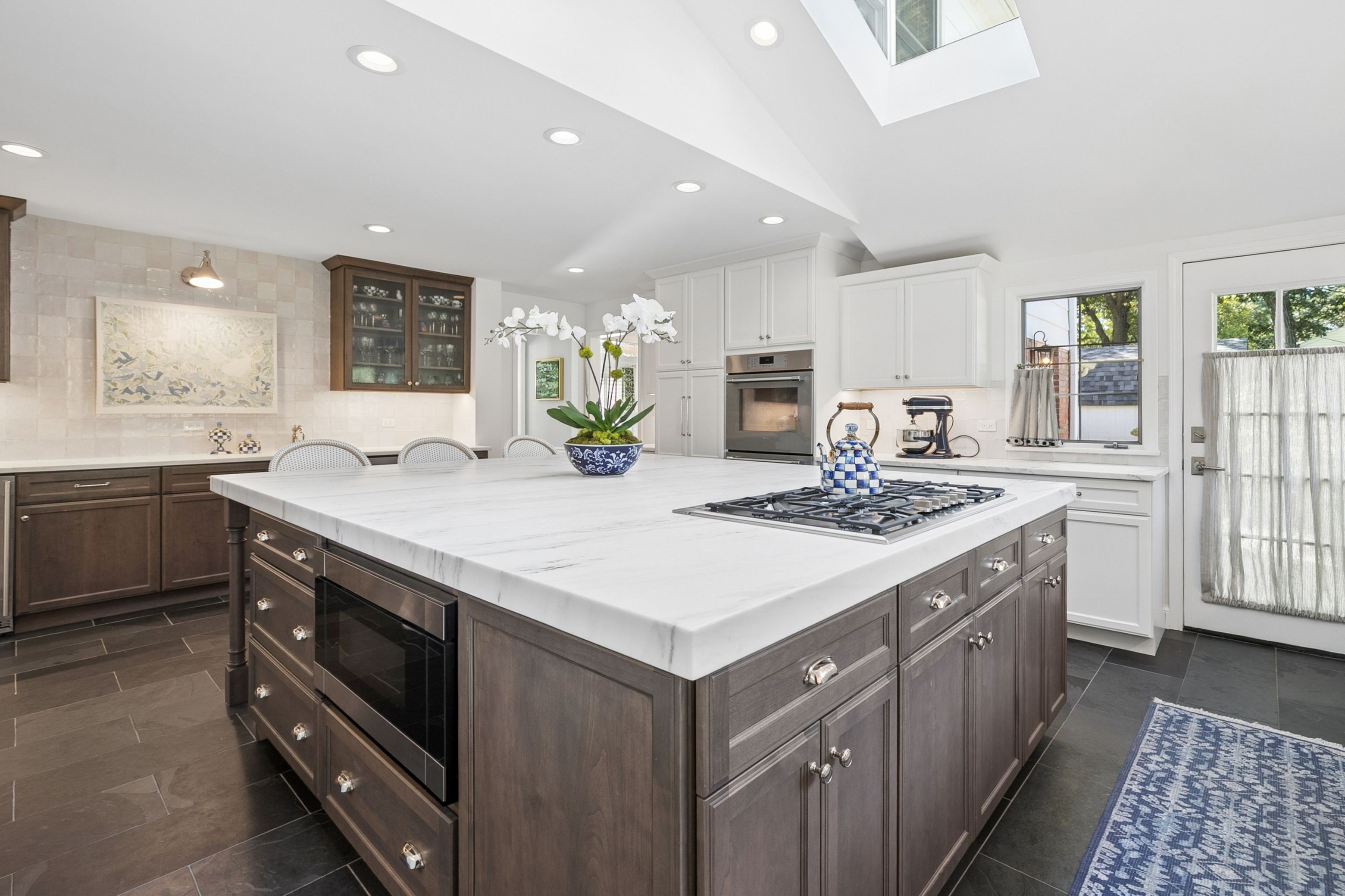  A Whispering Oaks Colonial, Completely Renovated and Ready to Enjoy - 物件實景