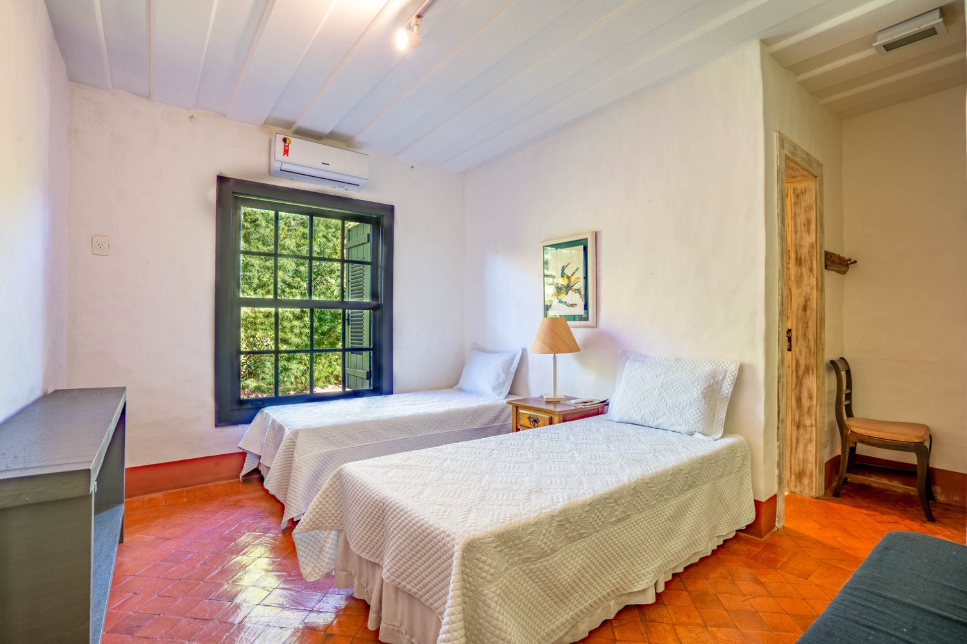  Colonial-style residence with leisure area in a sought-after condominium - 物件實景