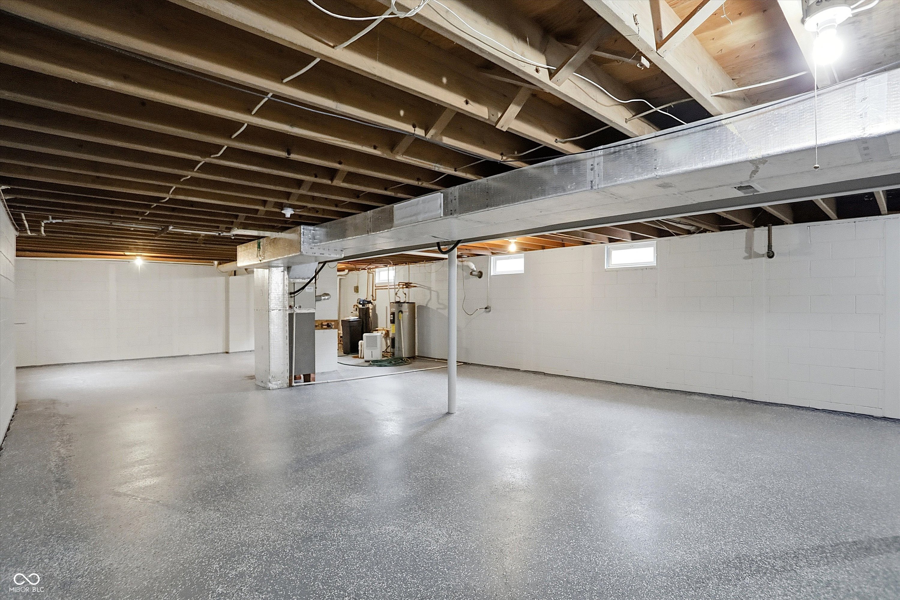 Zionsville, Indiana, 46077, United States, 3 Bedrooms Bedrooms, ,2 BathroomsBathrooms,Residential,For Sale,2008778