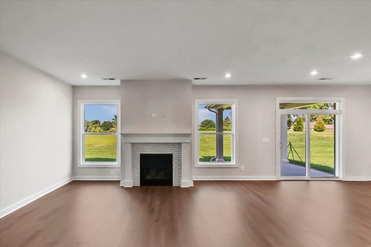 Bowling Green, Kentucky, 42104, United States, 4 Bedrooms Bedrooms, ,3 BathroomsBathrooms,Residential,For Sale,1897325