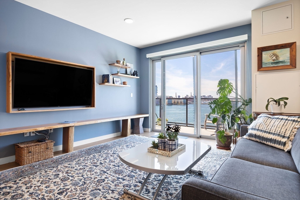 Boston, Massachusetts, 02128, United States, 2 Bedrooms Bedrooms, ,2 BathroomsBathrooms,Residential,For Sale,1780630