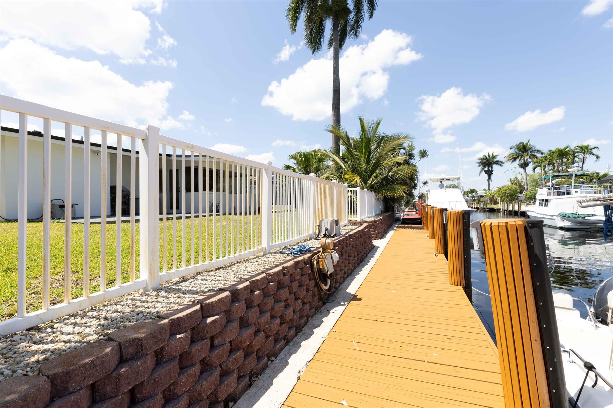 Fort Lauderdale, Florida, 33312, United States, 2 Bedrooms Bedrooms, ,2 BathroomsBathrooms,Residential,For Sale,1712127