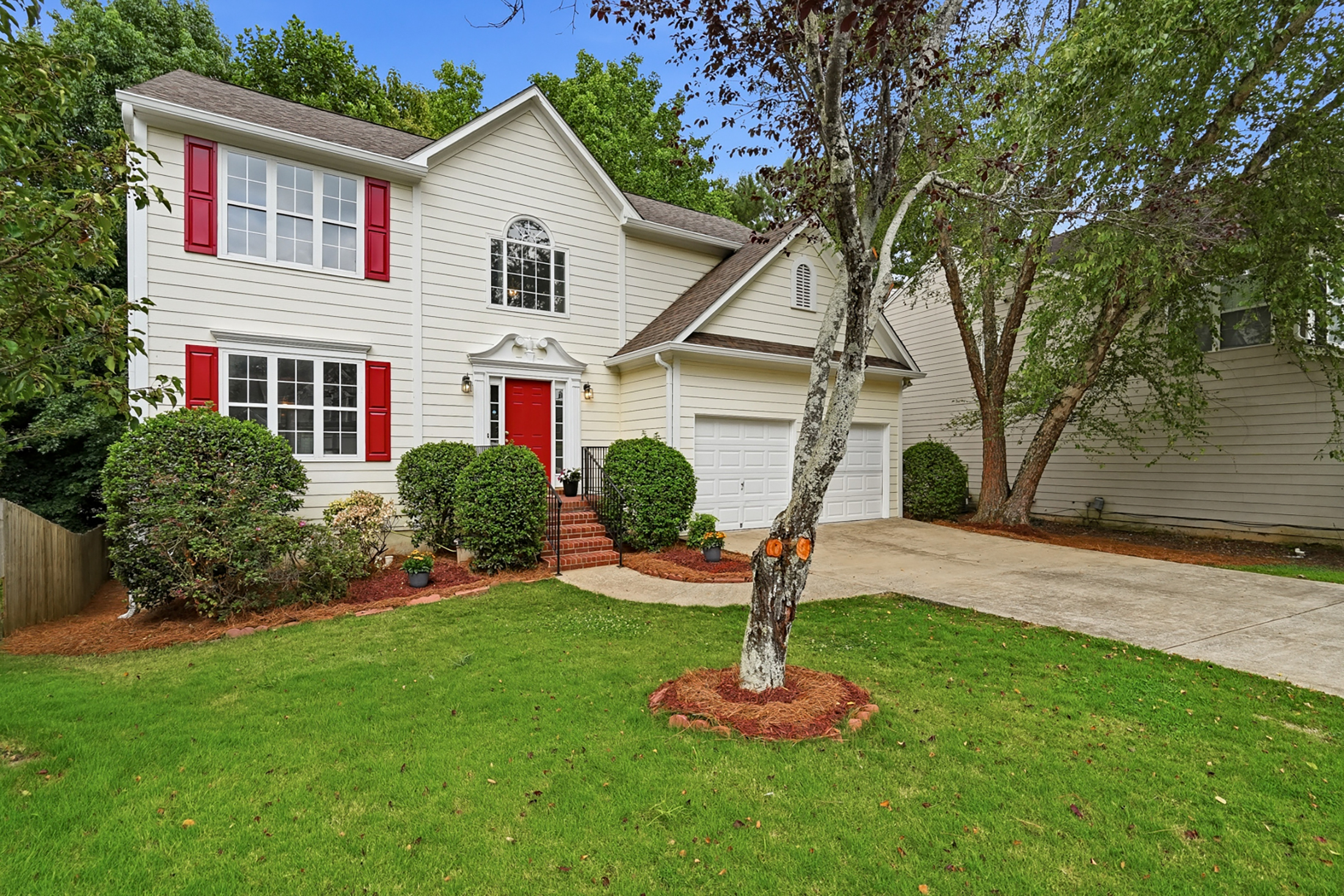 Private Cul-de-Sac Retreat in a Prime Alpharetta Swim Community - 物件實景