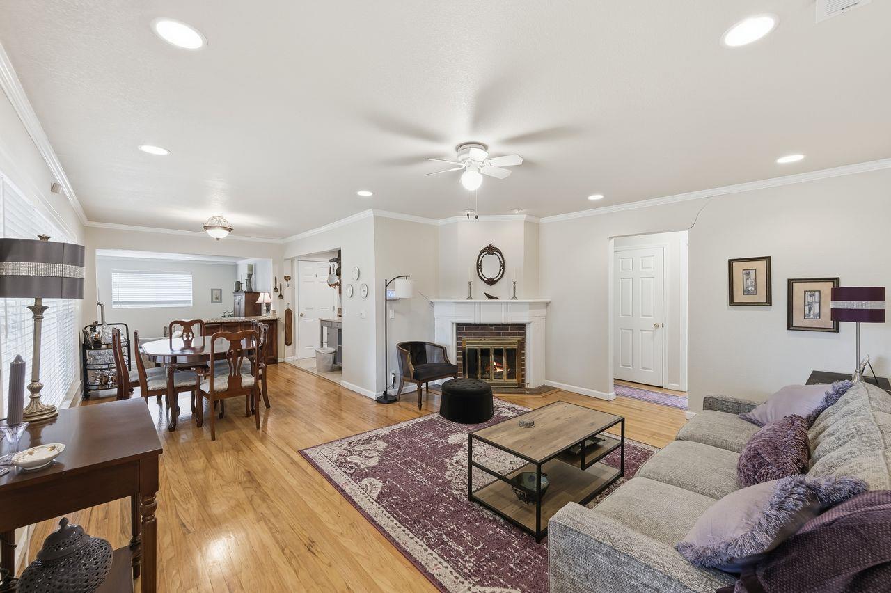 Redwood City, California, 94063, United States, ,Residential,For Sale,1990939