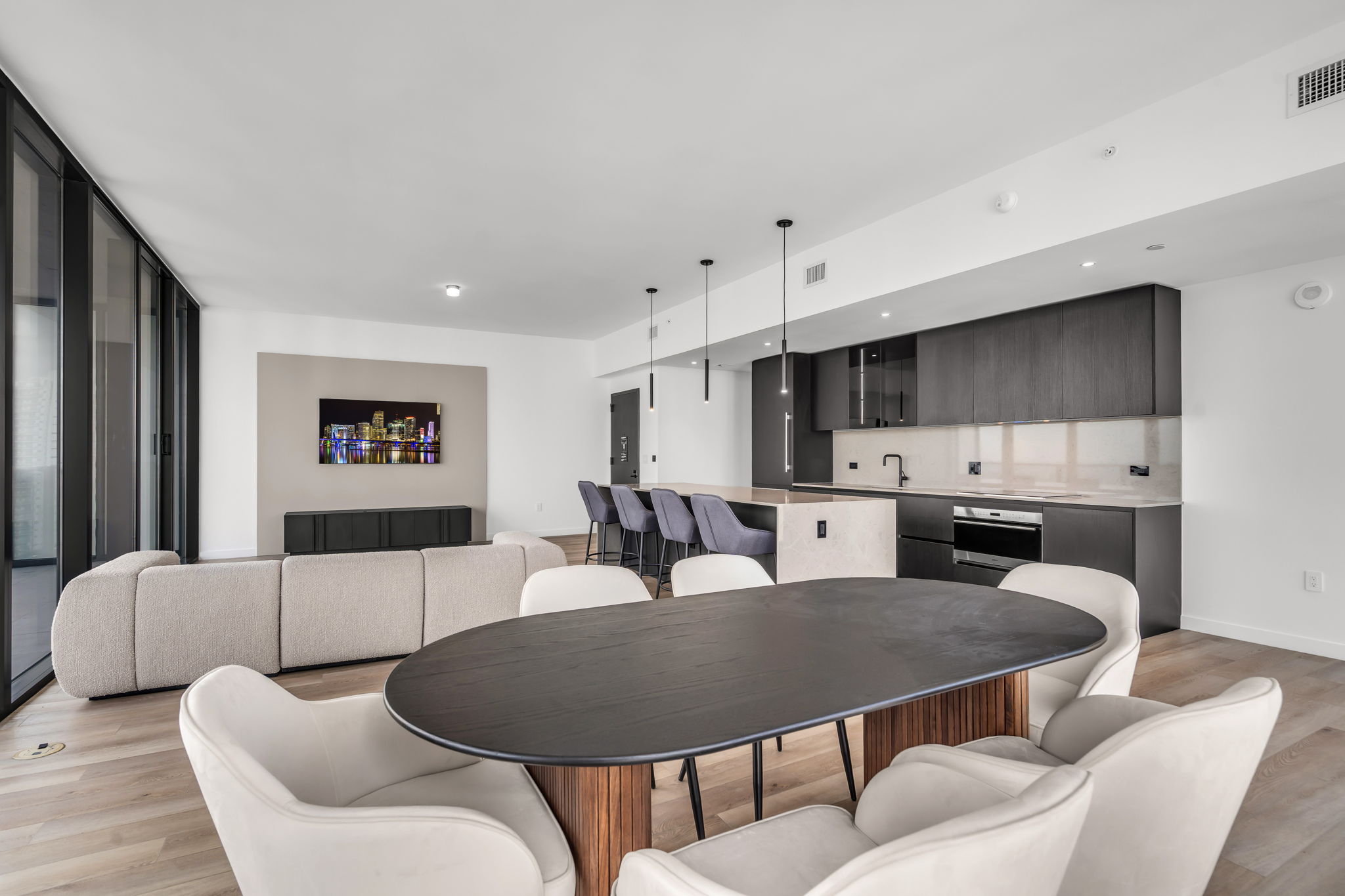  20 NE 11th St, Miami, FL, 33132 - 物件實景