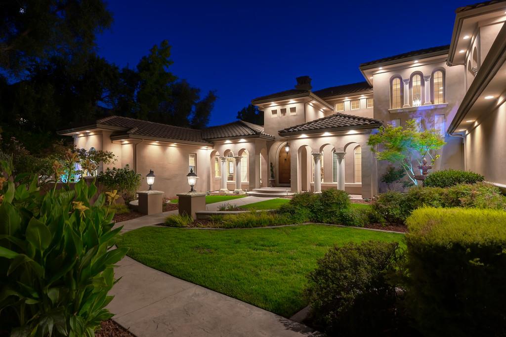 El Dorado Hills, California, 95762, United States, 4 Bedrooms Bedrooms, ,6 BathroomsBathrooms,Residential,For Sale,1958434