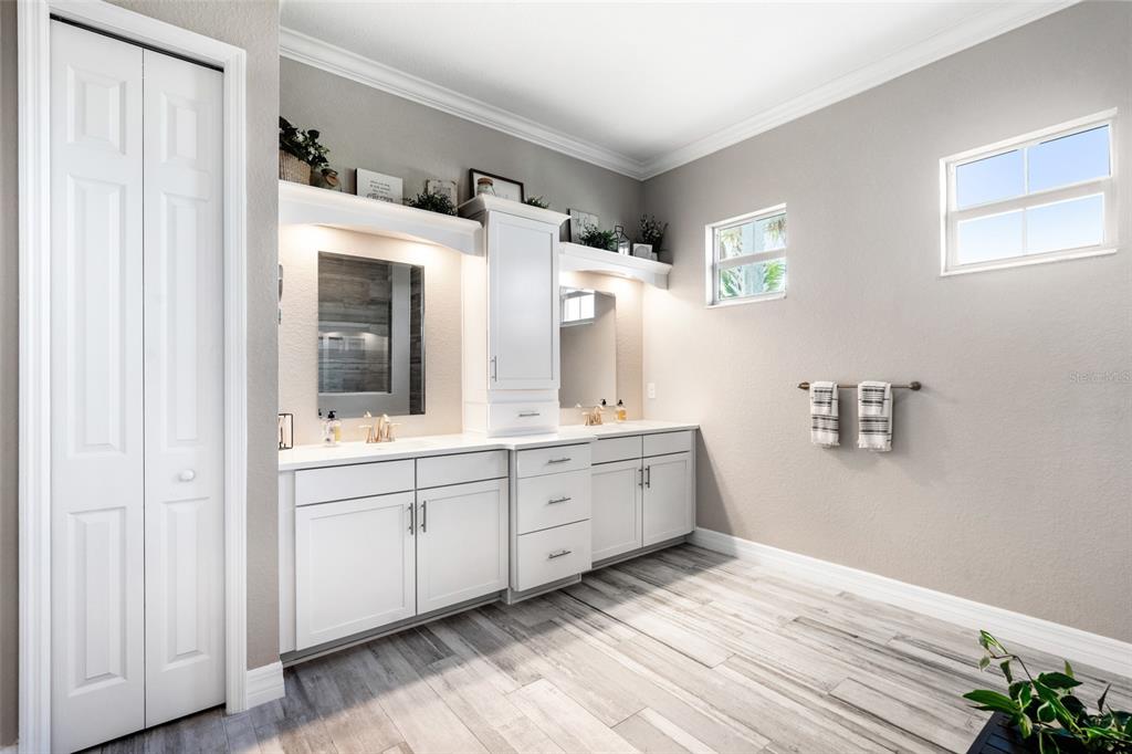 Port Charlotte, Florida, 33981, United States, 3 Bedrooms Bedrooms, ,3 BathroomsBathrooms,Residential,For Sale,1956025