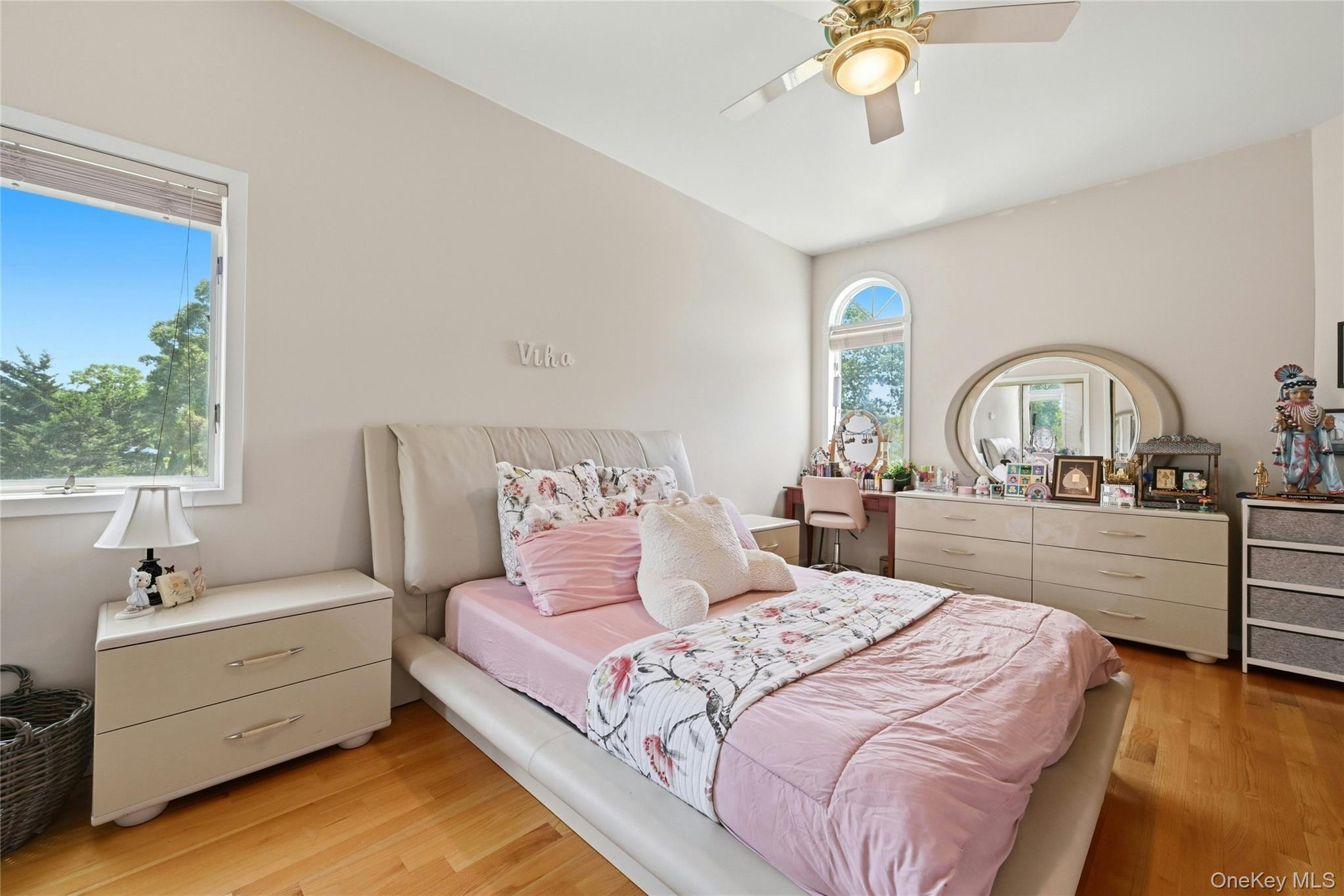  12 Phillips Lane, Lake Grove, NY, 11755 - 物件實景