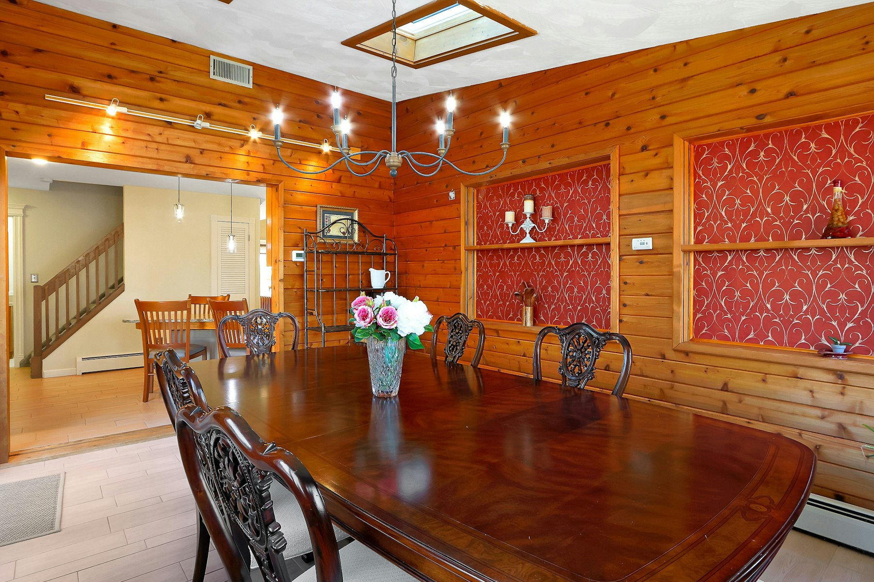  Laurel Ridge Tri-Level Contemporary - 物件實景